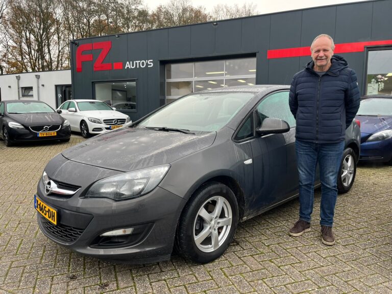 Opel Astra verkocht en afgeleverd bij FZ Auto's — november 2024