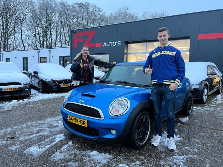 Mini Cooper S verkocht en afgeleverd bij FZ Auto's — november 2024