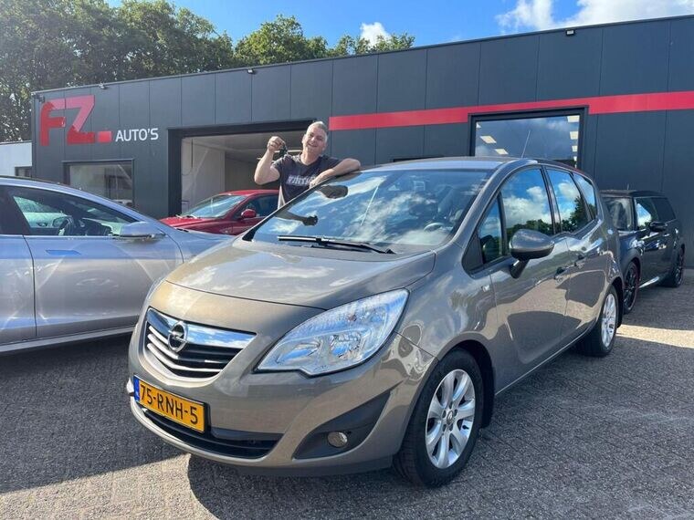 Opel Meriva verkocht en afgeleverd bij FZ Auto's — november 2024