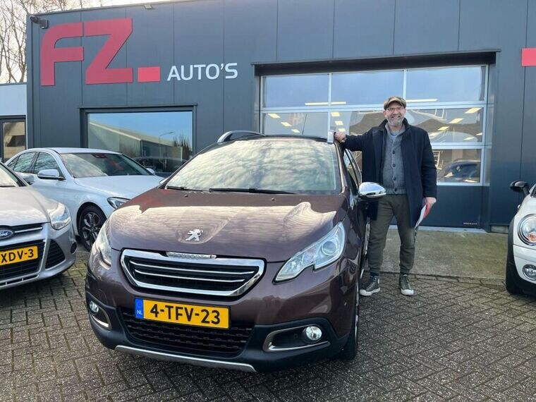 Peugeot 2008 verkocht en afgeleverd bij FZ Auto's — april 2024