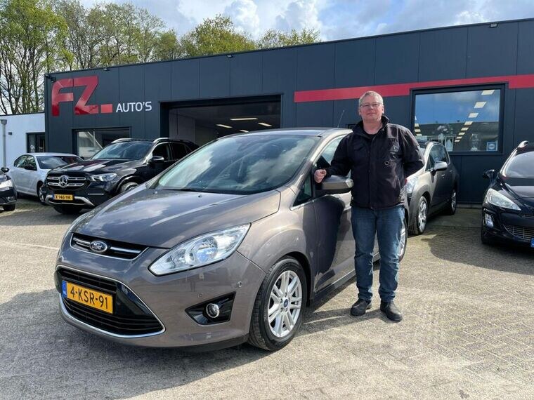 Ford C-Max verkocht en afgeleverd bij FZ Auto's — april 2024