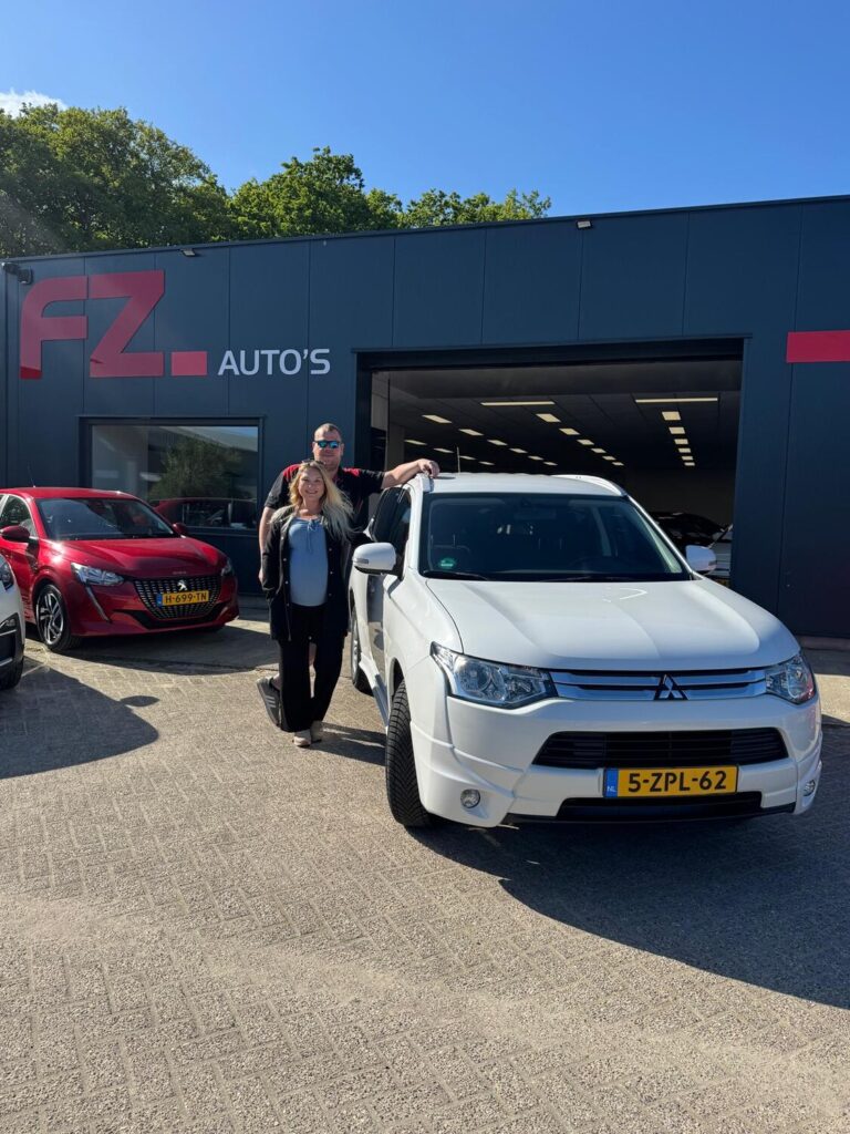 Mitsubishi Outlander verkocht en afgeleverd bij FZ Auto's — mei 2025