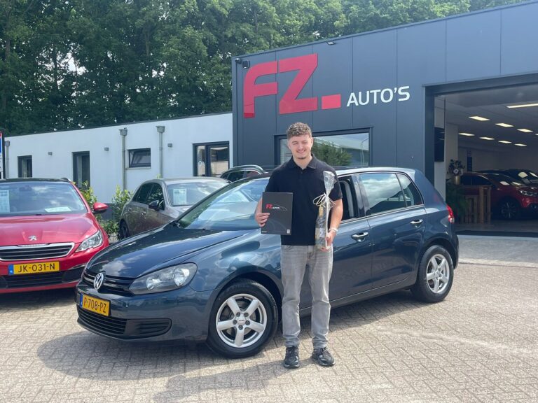 Volkswagen Golf verkocht en afgeleverd bij FZ Auto's — juni 2025