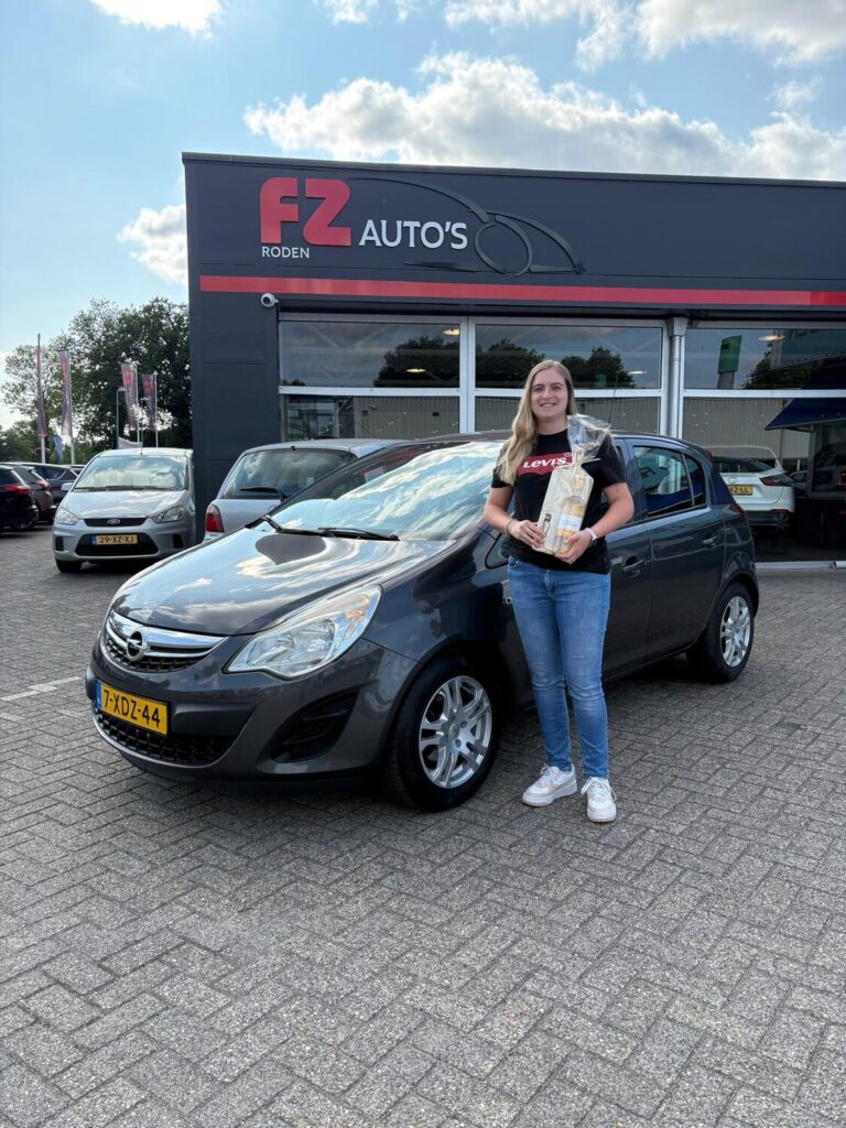 Opel Corsa verkocht en afgeleverd bij FZ Auto's — juni 2025