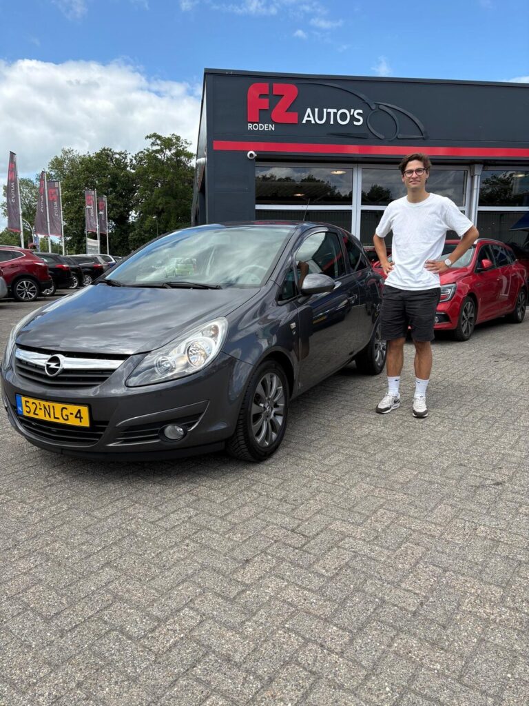 Opel Corsa D verkocht en afgeleverd bij FZ Auto's — juli 2025