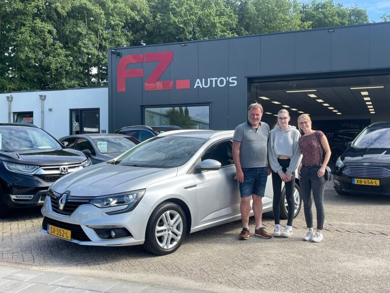 Renault Megane verkocht en afgeleverd bij FZ Auto's — juli 2025