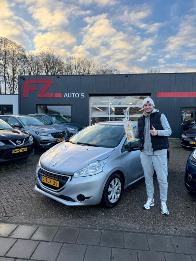 Peugeot 208 verkocht en afgeleverd bij FZ Auto's — december 2025