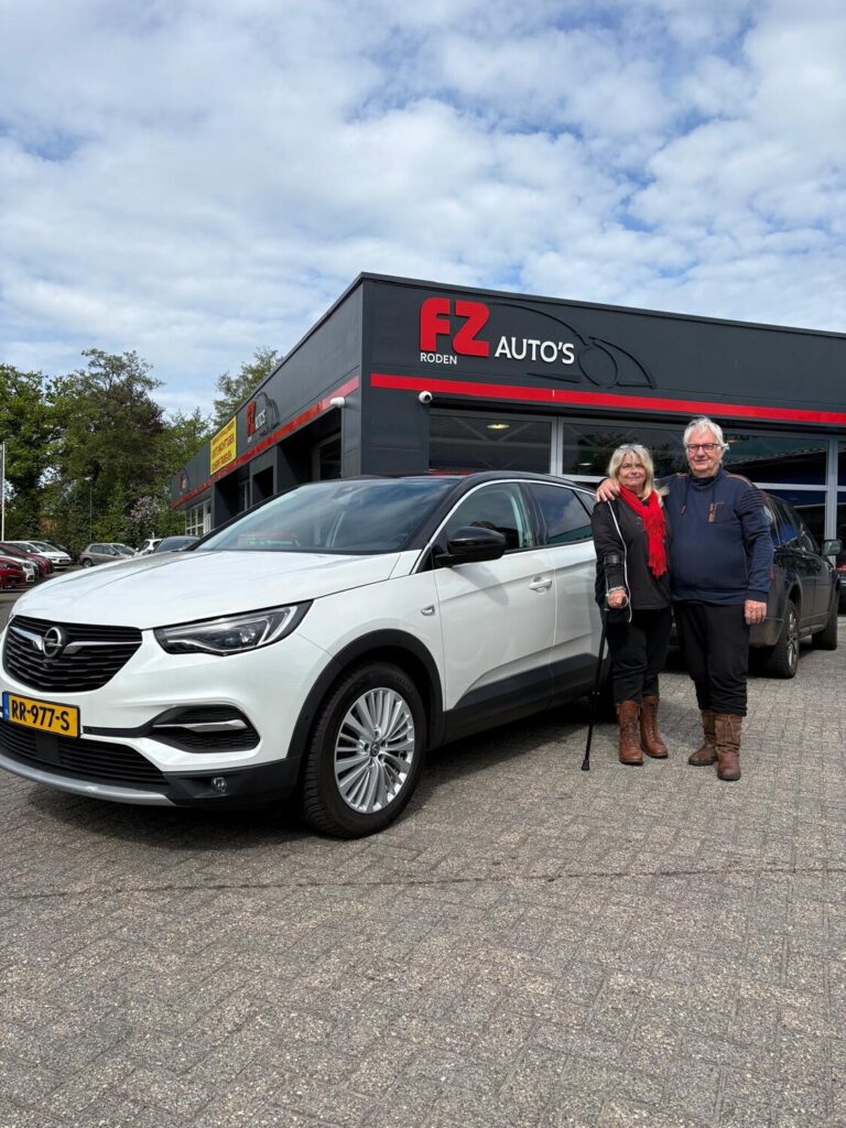 Opel Grandland X verkocht en afgeleverd bij FZ Auto's — mei 2026