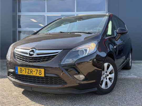 Opel Zafira Tourer 1.4 Business+