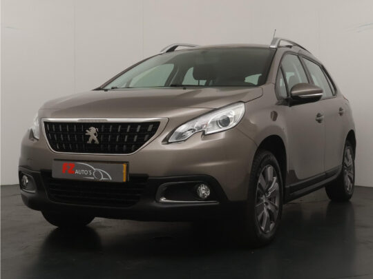 Peugeot 2008 1.2 PureTech Blue Lion