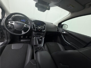 Ford Focus Wagon 1.6 EcoBoost Titanium – foto 12 van 35