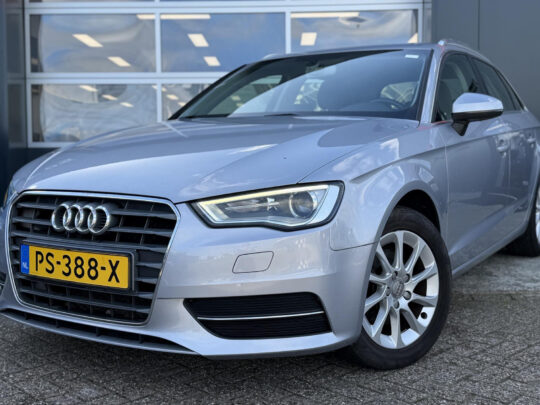 Audi A3 Sportback 1.2 TFSI Ambition Pro Line S