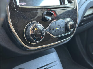 Renault Captur 1.2 TCe Dynamique – foto 23 van 38