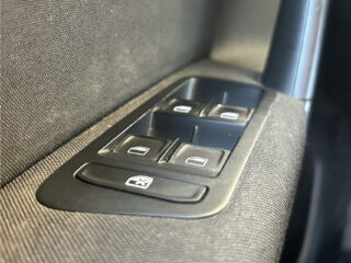 Volkswagen Golf Sportsvan 1.2 TSI Trendline – foto 21 van 35