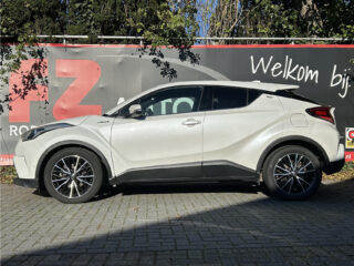 Toyota C-HR 1.8 Hybrid Executive – foto 7 van 39
