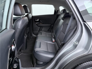 Kia Niro 1.6 GDi Hybrid DynamicLine – foto 10 van 32