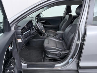 Kia Niro 1.6 GDi Hybrid DynamicLine – foto 11 van 32