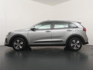 Kia Niro 1.6 GDi Hybrid DynamicLine – foto 2 van 32