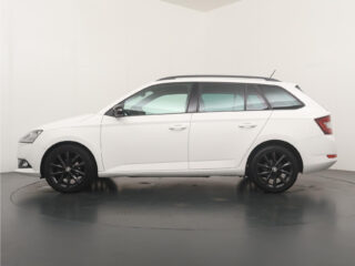Škoda Fabia Combi 1.0 TSI Sport Business – foto 2 van 33