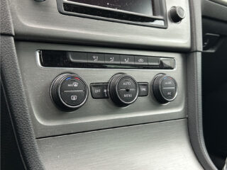 Volkswagen Golf 1.0 TSI Business Edition Connected – foto 24 van 39