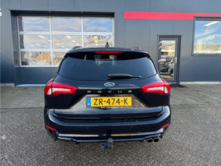 Ford Focus Wagon 1.0 EcoBoost ST-Line – foto 4 van 28