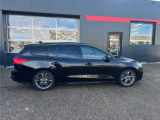 Ford Focus Wagon 1.0 EcoBoost ST-Line – foto 5 van 28