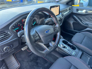 Ford Focus Wagon 1.0 EcoBoost ST-Line – foto 7 van 28