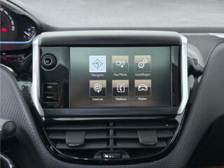 Peugeot 2008 1.2 PureTech Allure – foto 19 van 35