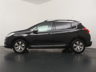Peugeot 2008 1.2 PureTech Allure – foto 2 van 35
