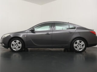 Opel Insignia 1.8 Edition – foto 2 van 34