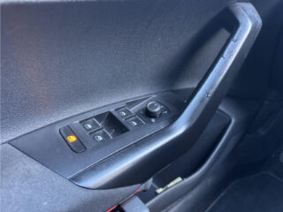Volkswagen Taigo 1.0 TSI R-Line – foto 16 van 28