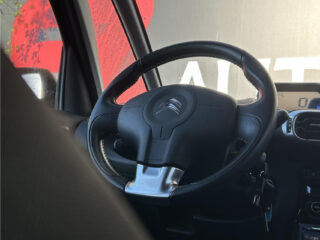 Citroën C3 Picasso 1.2 PureTech Exclusive – foto 12 van 36