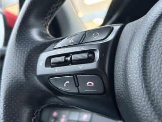 Kia Stonic 1.0 T-GDi ExecutiveLine – foto 17 van 37