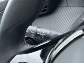 Peugeot e-2008 EV Allure Pack 50 kWh – foto 18 van 38